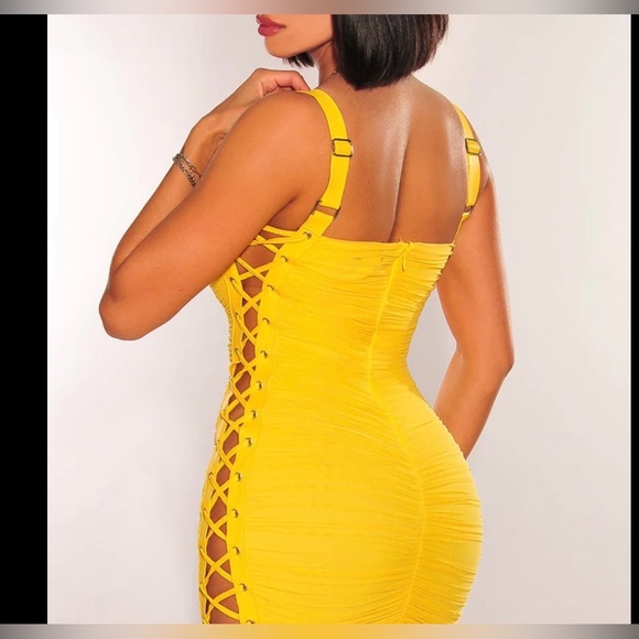 Hot Miami Styles Yellow Ruched Dress - Picture 2 of 5